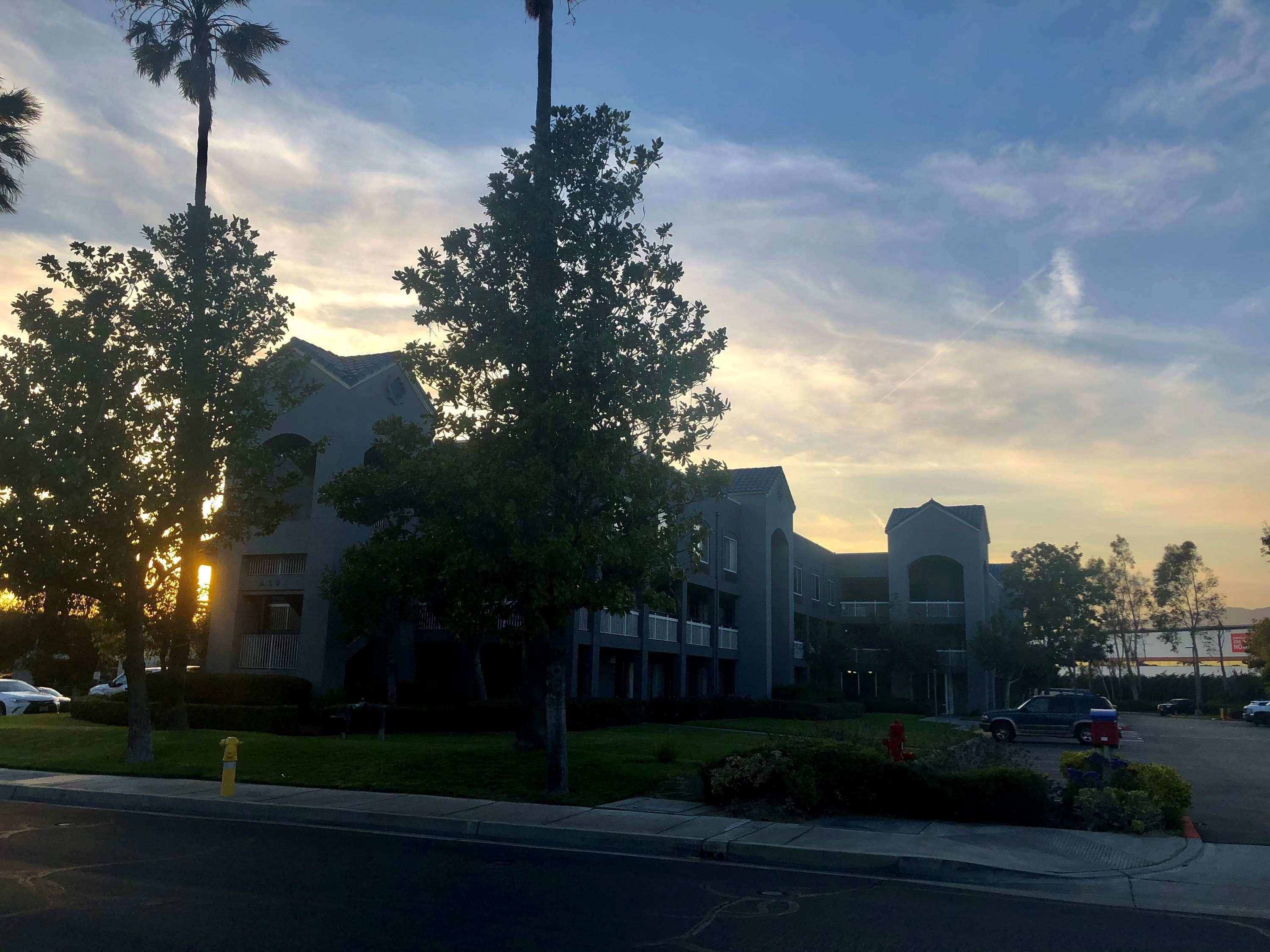 Surestay Hotel By Best Western Ontario Airport Exterior photo